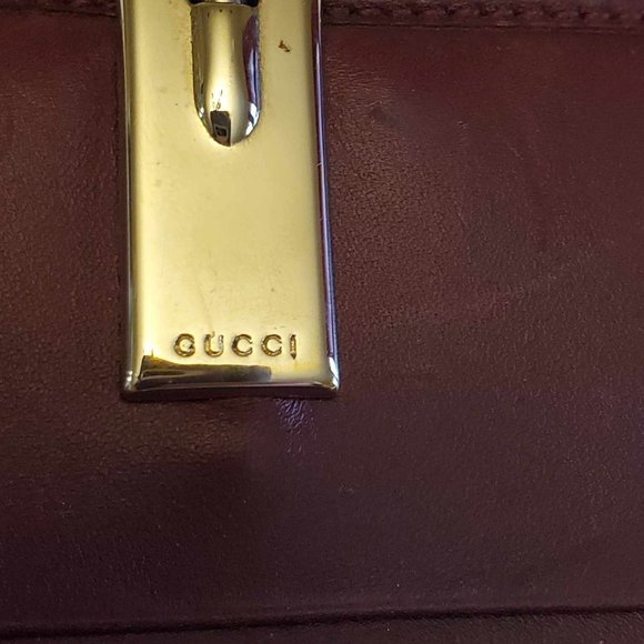 GUCCI Vintage Bordeaux Leather Compact Wallet w COA - Picture 6 of 16